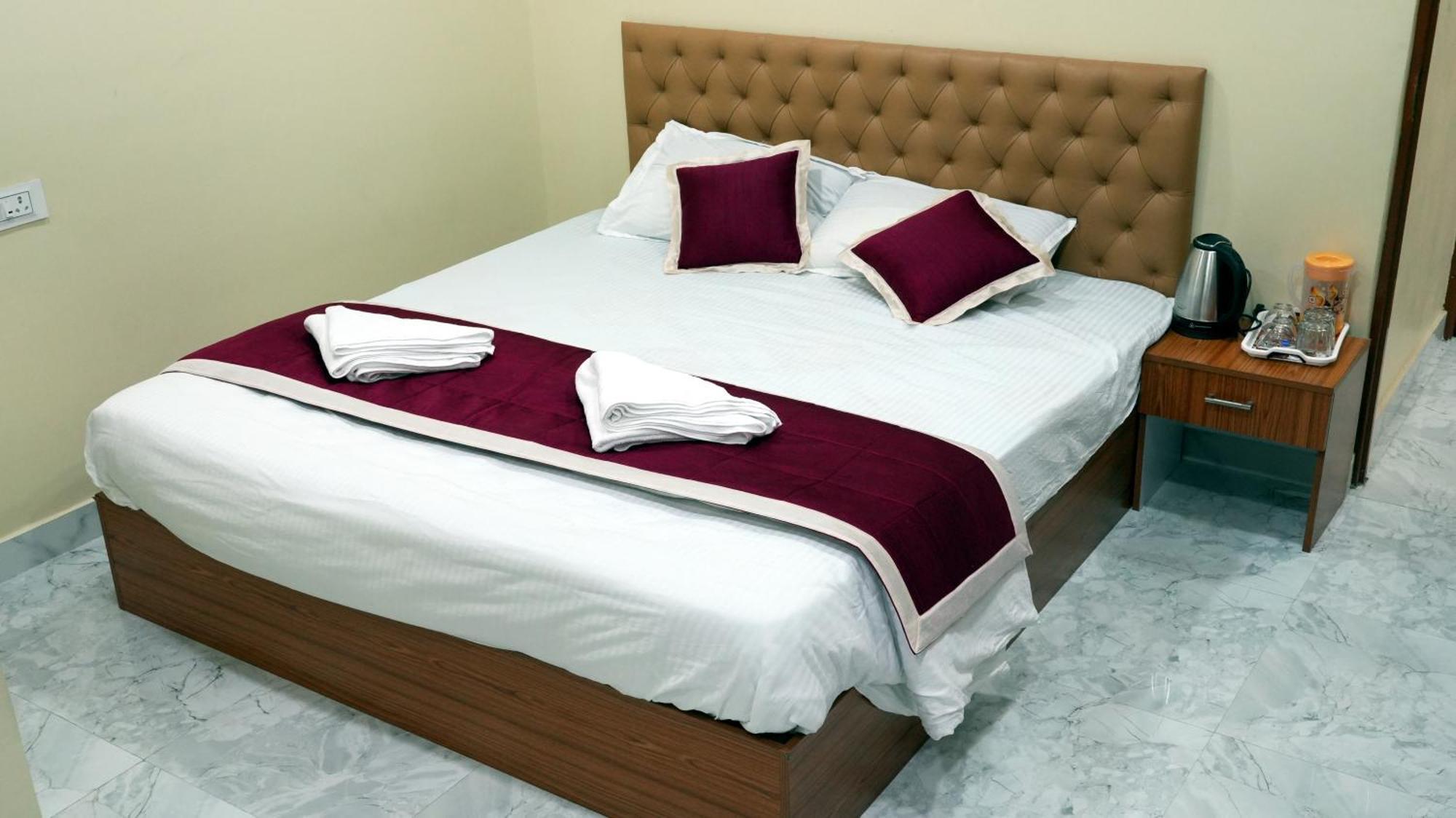 Hilton Garden Homestay Port Blair Bagian luar foto